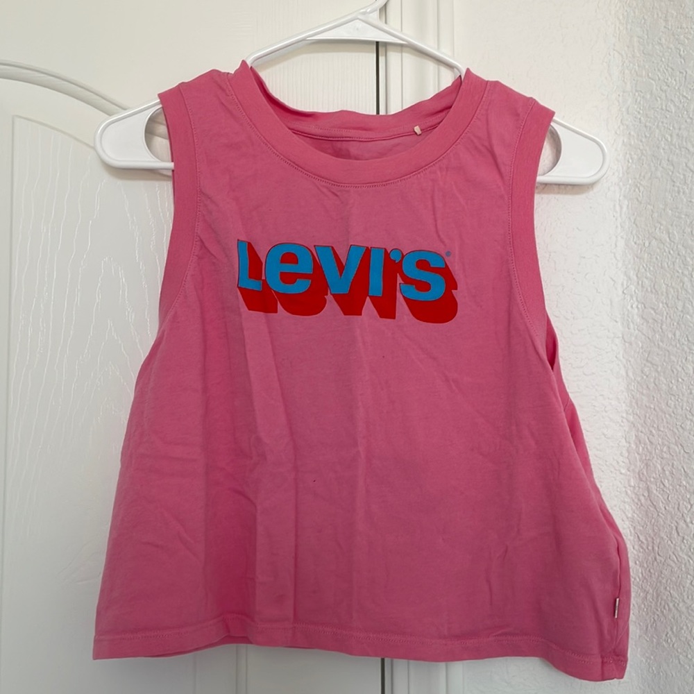 Women’s Levi’s tank top